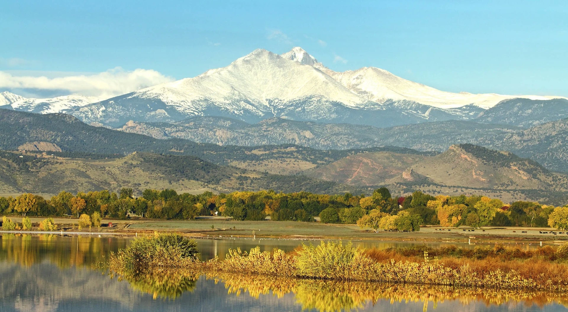 snow-covered-mountain-in-longmont-co.webp