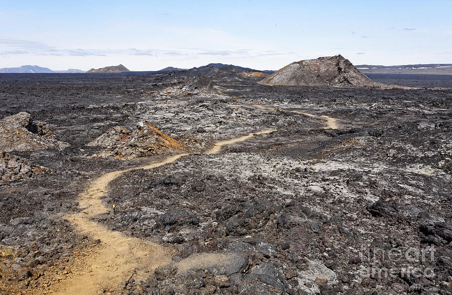 1-volcanic-landscape-at-leirhnjukur-in-iceland-robert-preston.jpg